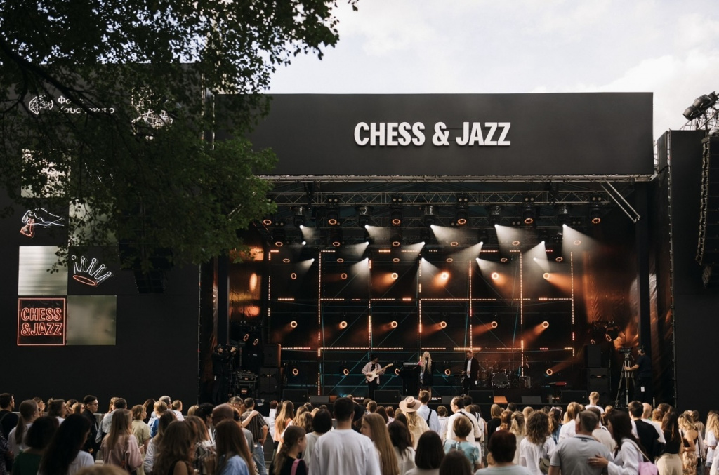 IMG_1719.jpg IMG_1719.jpg