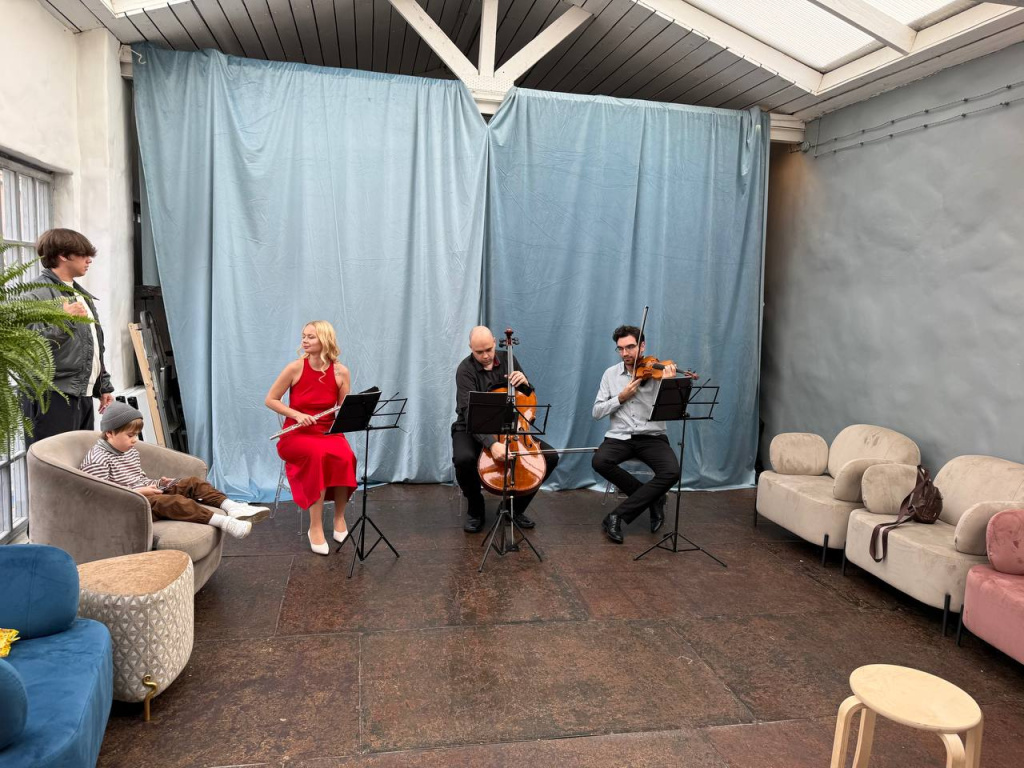 2025-11-02 22.58.31.jpg