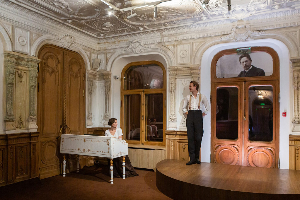 Розовое платье. Изображение 8