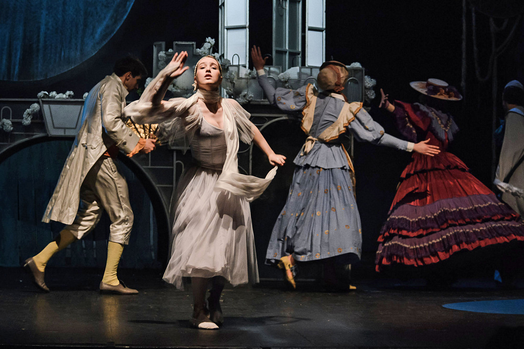 Стойкий оловянный солдатик (Новый театр). Изображение 7