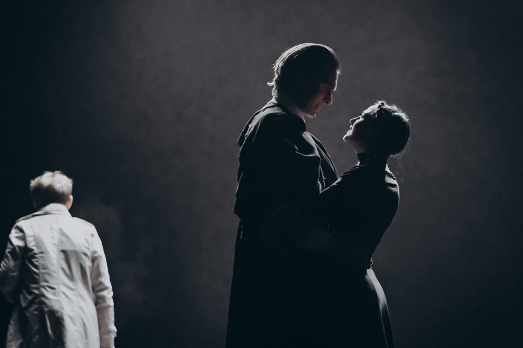 Московский Драматический Театр им.Сергея Есенина. Изображение 8