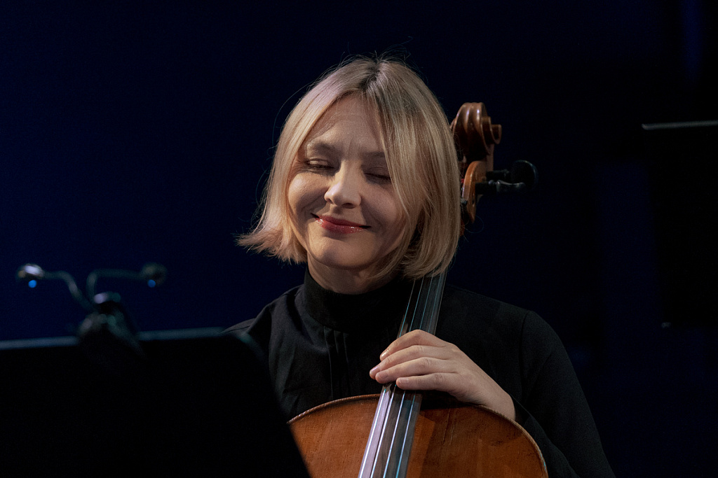 РОМАН О РОЗЕ. Изображение 3