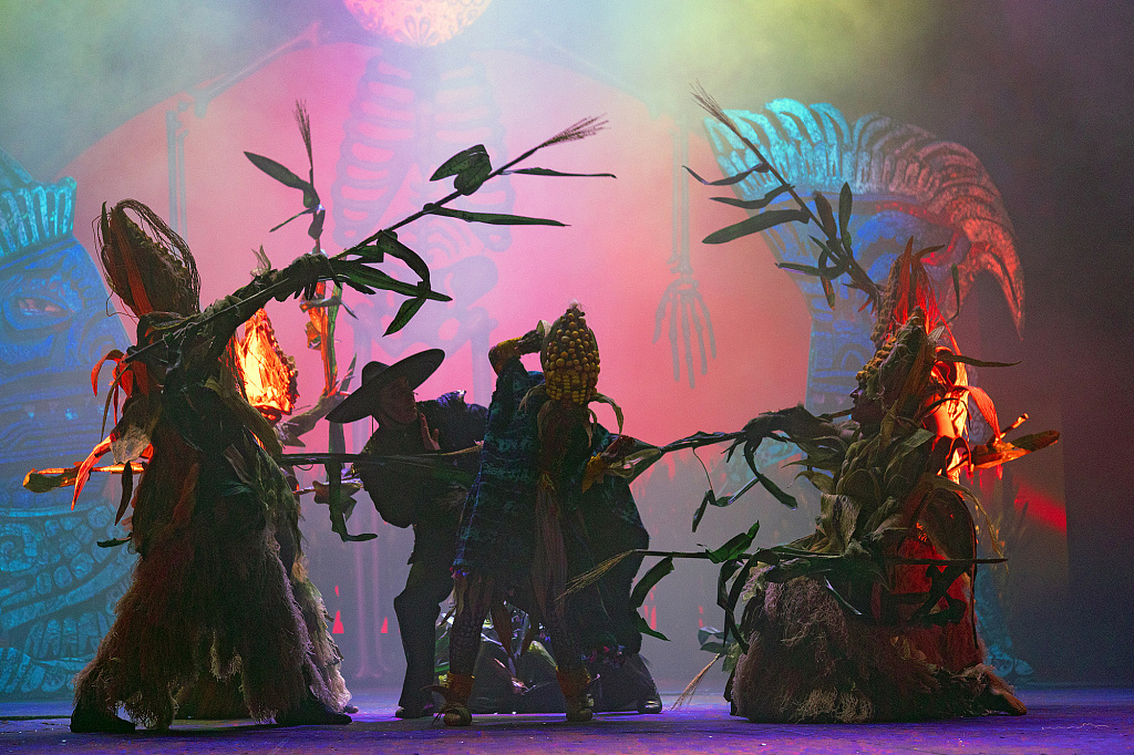 Однажды в Мексике: Кукурузный человечек. Изображение 2