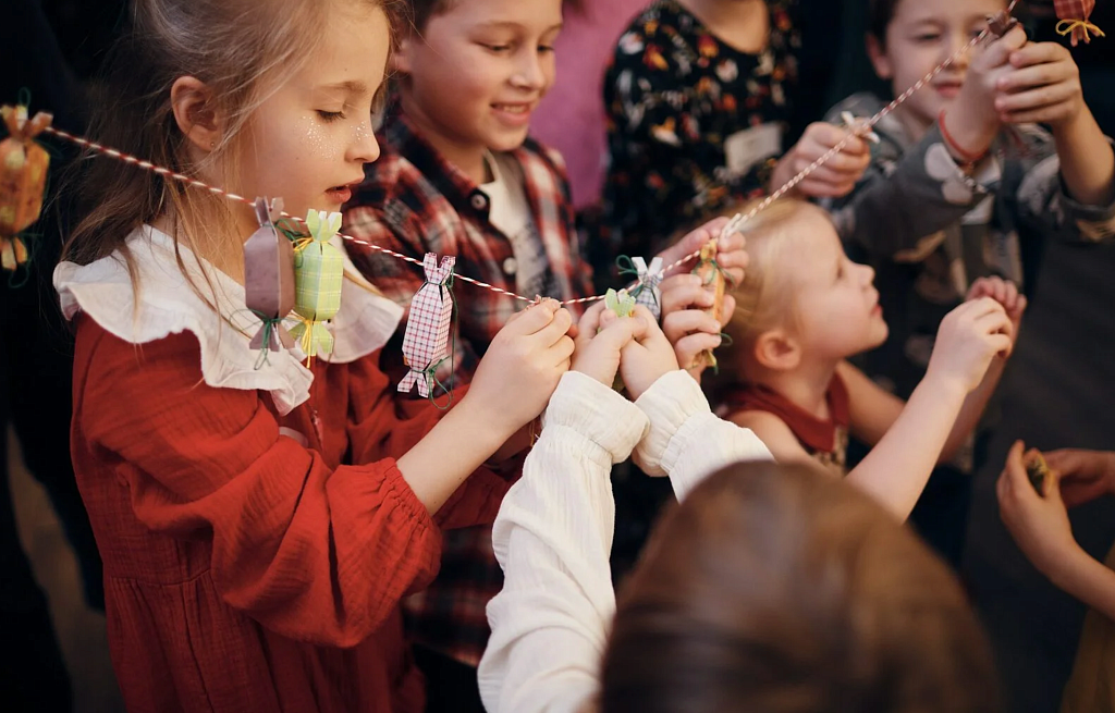 Разграбление Ёлки. Изображение 1