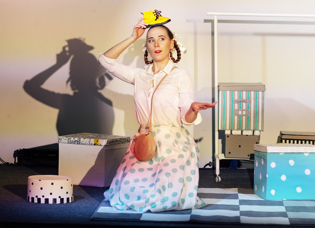 Кто живет в коробке. Изображение 1