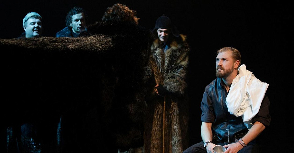 Й (Театр им. М.Н.Ермоловой). Изображение 2