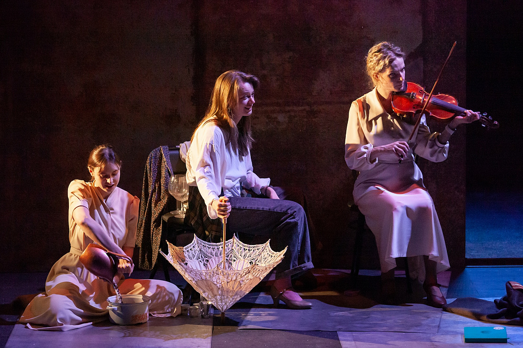 Девочки. Изображение 3