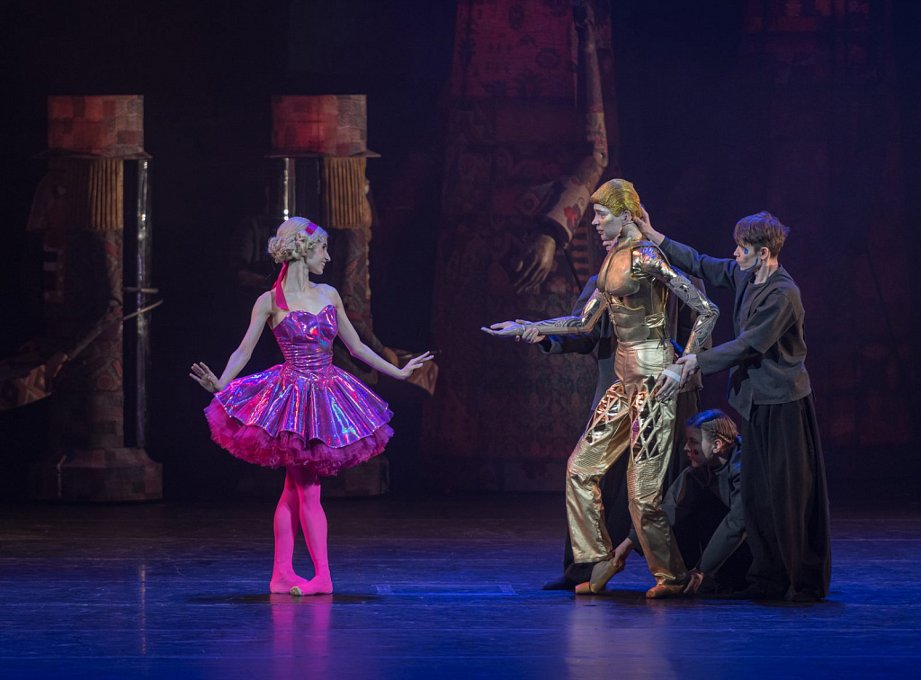 Стравинский. Куклы. Танцы. Изображение 1