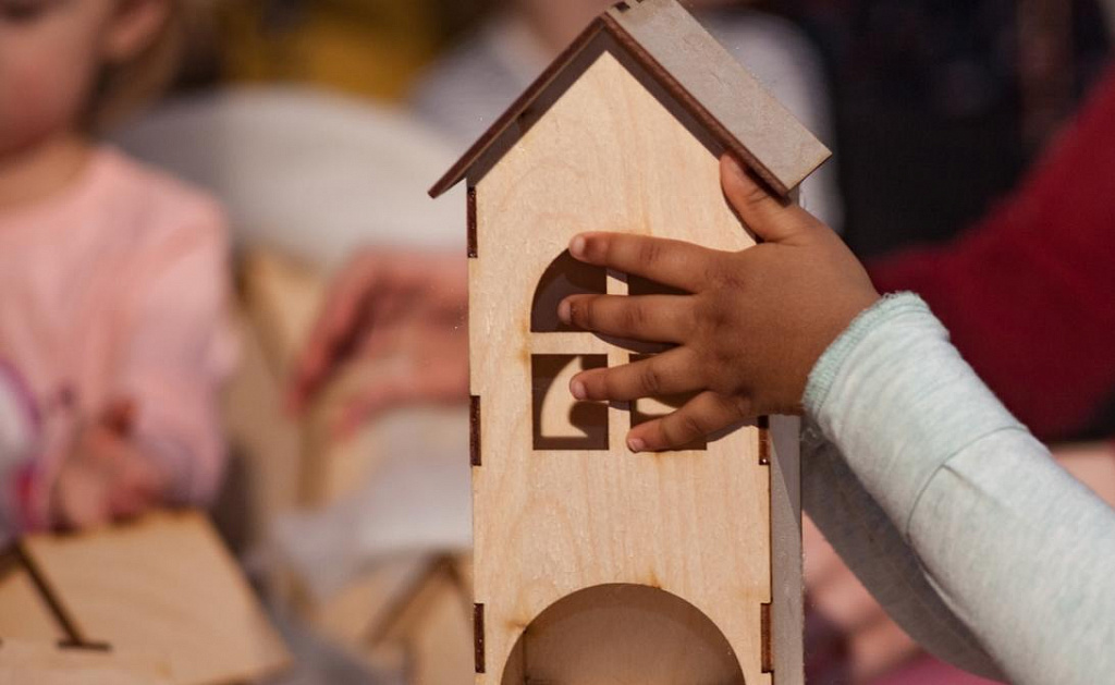 Снежный ветер. Трогательный спектакль. Изображение 4