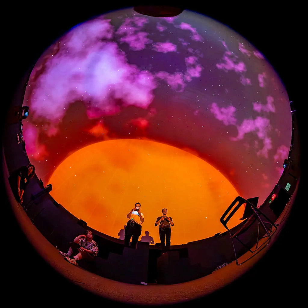 Спектакль «Коперник». Изображение 6