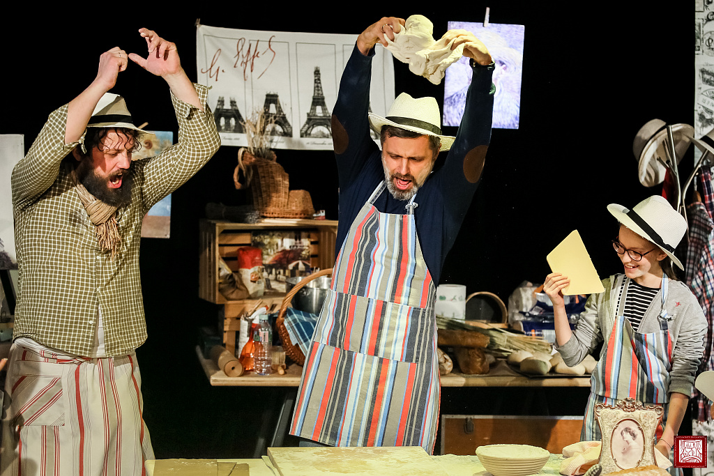 Семейная пекарня. Рождественский день. Изображение 2