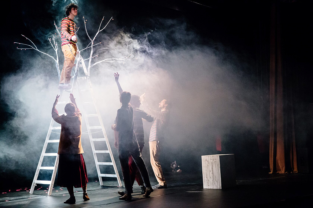 Мой дедушка был вишней. Изображение 4