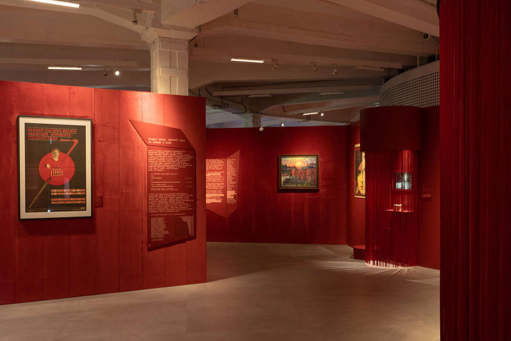 Красная Москва. Женщина в большом городе. Изображение 10