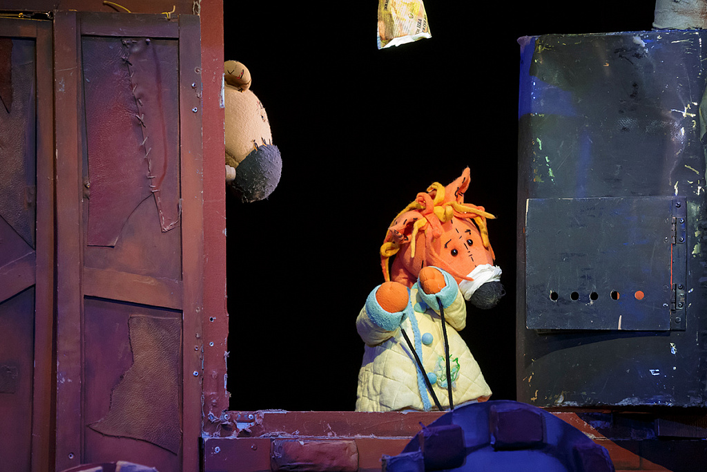 Как Лиса Медведя обманывала, да потом сама попалась (МТК). Изображение 7