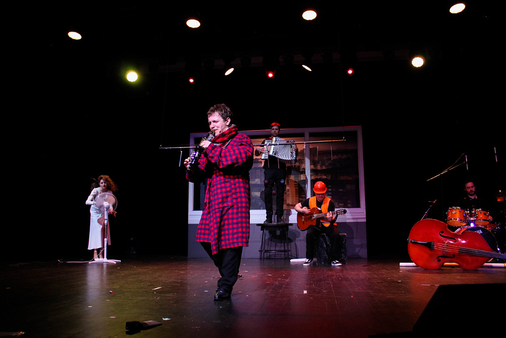 Саундтрек. Изображение 13