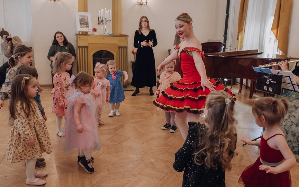 Первое знакомство с балетом. Изображение 7