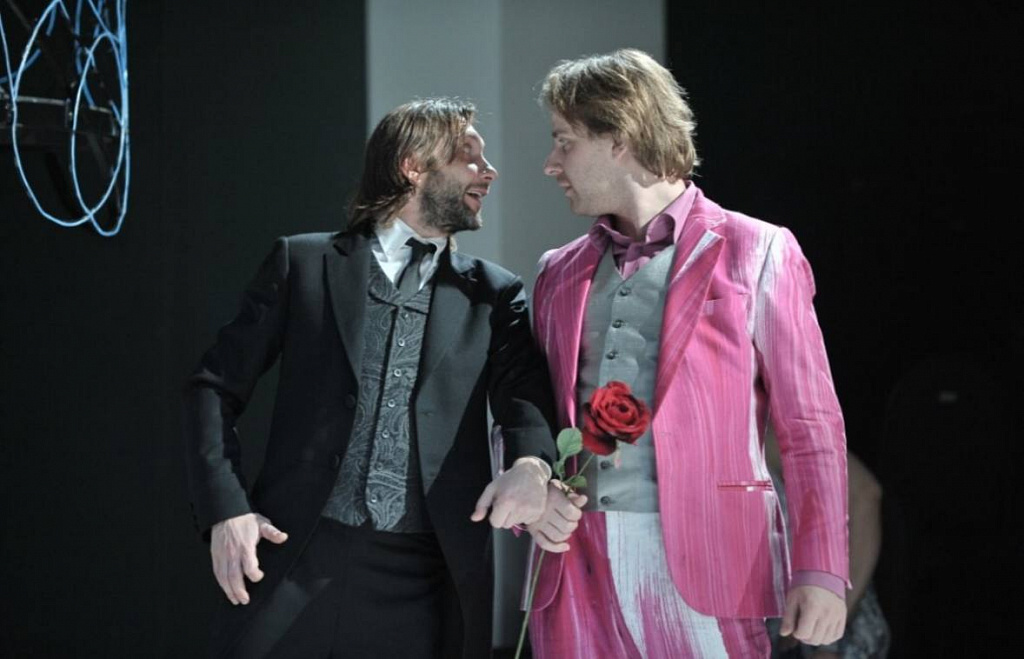 Школа жён. Изображение 4