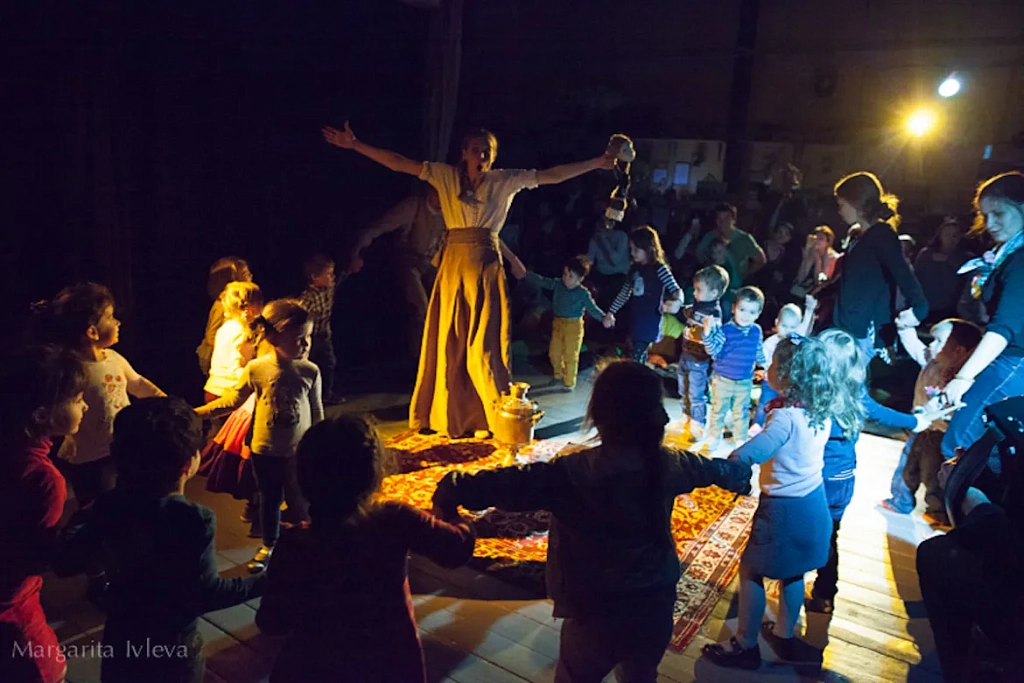 Муха-Цокотуха (Домик Фанни Белл). Изображение 4