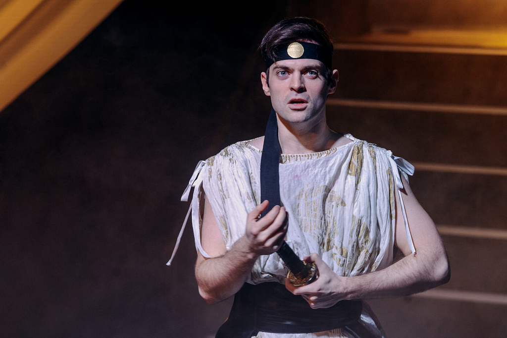 Сон в летнюю ночь (Театр Н.В. Гоголя). Изображение 3