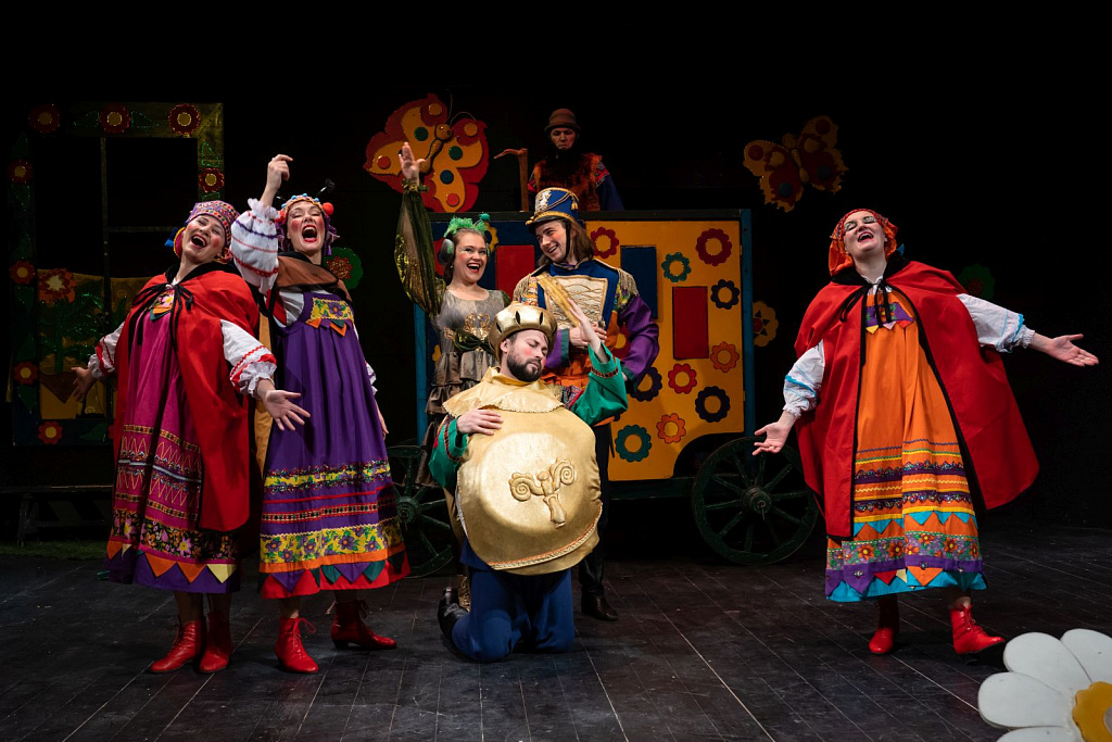 Муха-Цокотуха (театр Иллюзии). Изображение 7