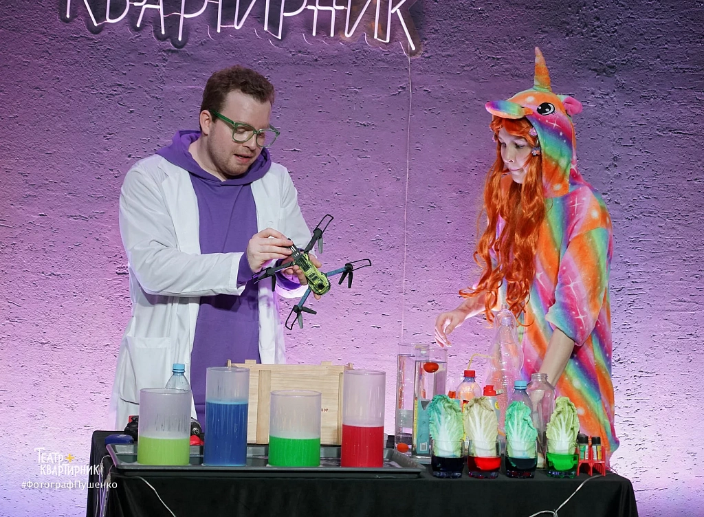 Учёная семейка и квадрокоптер. Изображение 2