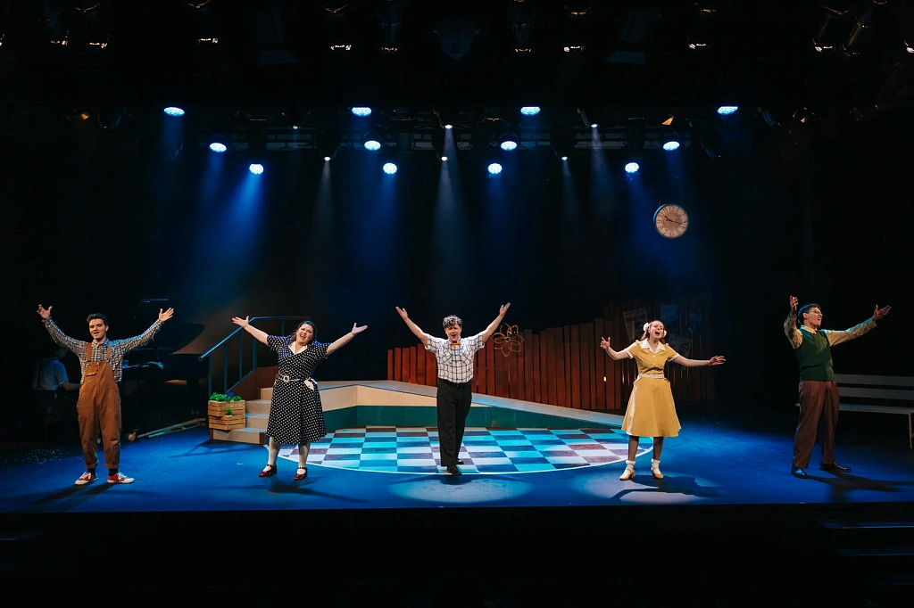 Про девочку и цветок. Изображение 6