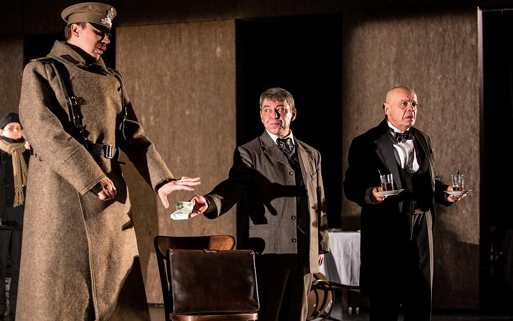 Человек из ресторана. Изображение 4