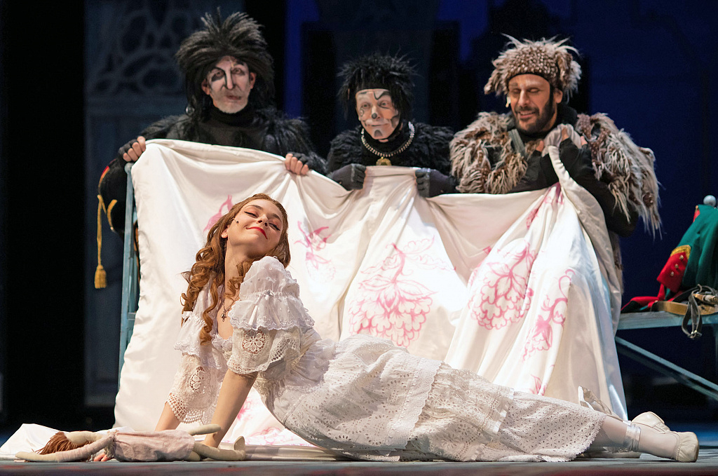 Огниво (Театр Терезы Дуровой). Изображение 3