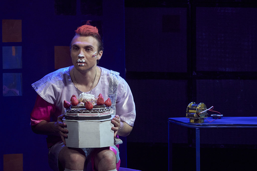 Училка XXII века. Изображение 3