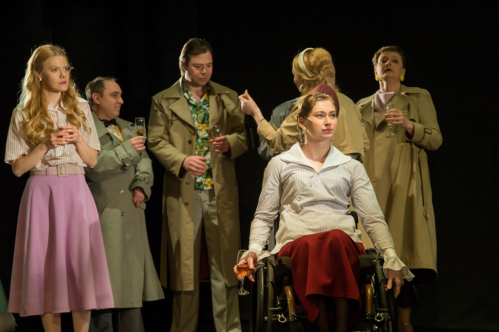 ГОЛУБОЕ И ЗЕЛЕНОЕ. Изображение 11