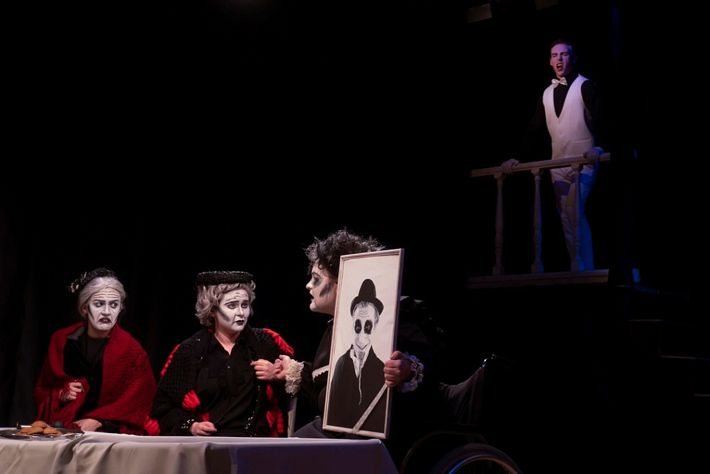 Вам Цианистый калий с молоком или без?   . Изображение 1