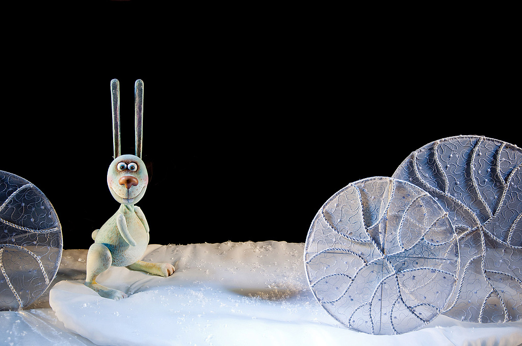 Солнышко и снежные человечки. Изображение 1