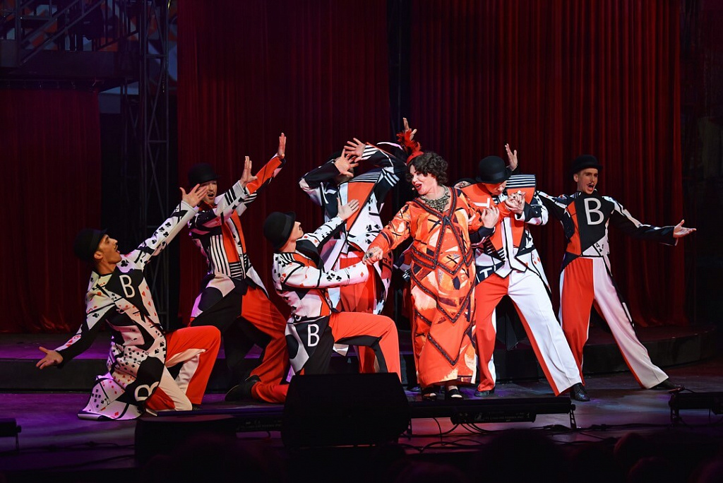 12 стульев (Театр Русская песня). Изображение 11