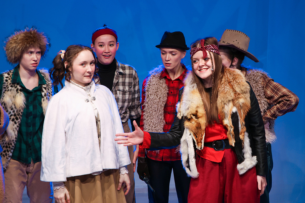 Снежная королева (Театр МОСТ). Изображение 5