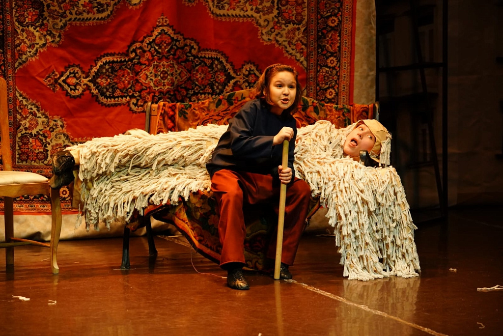 Витя Малеев в школе и дома. Изображение 6