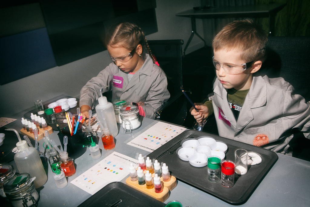 ОДНАЖДЫ В ПРОБИРКЕ. Изображение 6