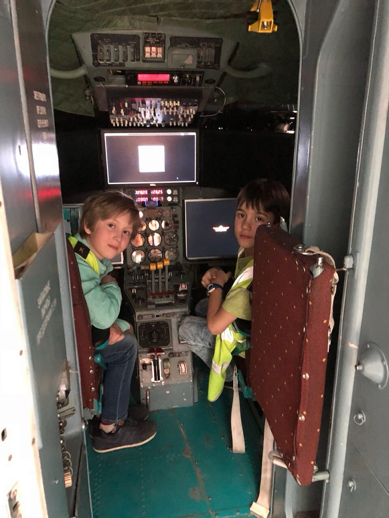 Клуб Авиатор. Изображение 3