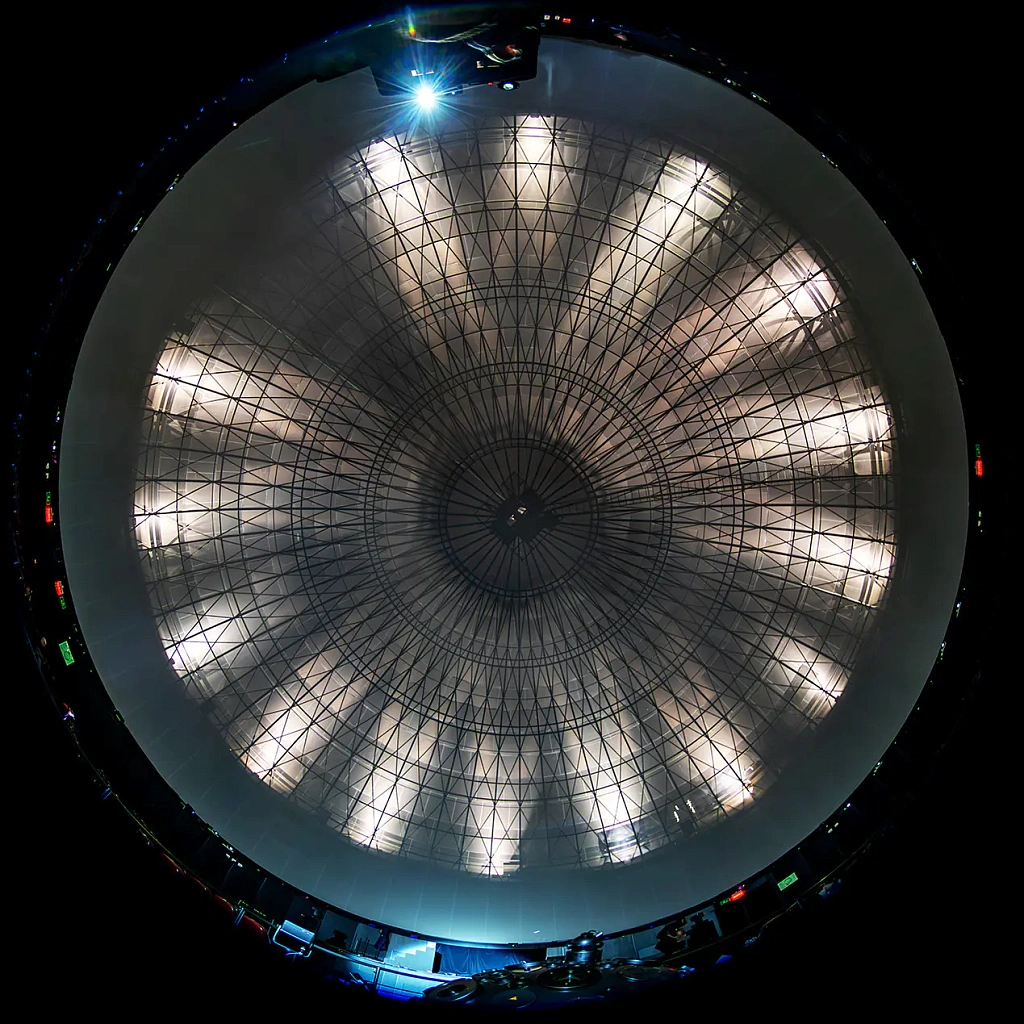 Спектакль «Коперник». Изображение 5