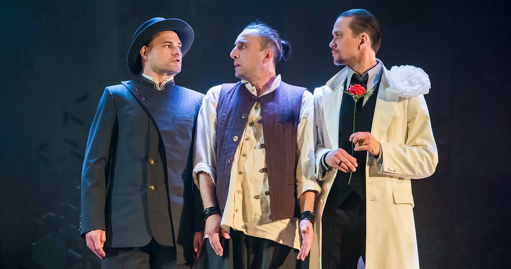 СОБАКА НА СЕНЕ (Губернский театр). Изображение 15