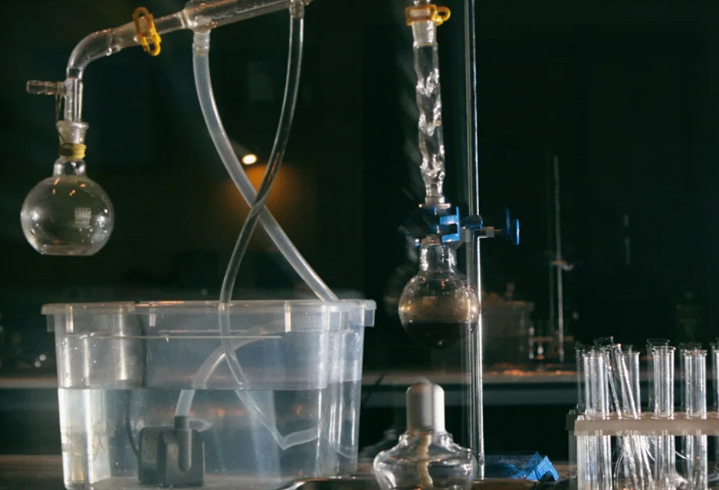 ХИМИЧЕСКАЯ ЛАБОРАТОРИЯ. Изображение 9