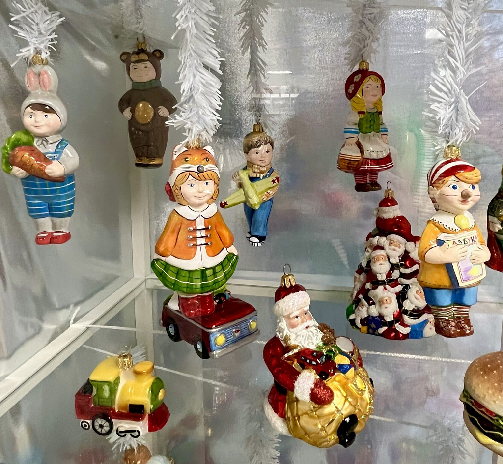 Новогодние экскурсии и мастер-классы на Фабрике ёлочных игрушек. Изображение 9