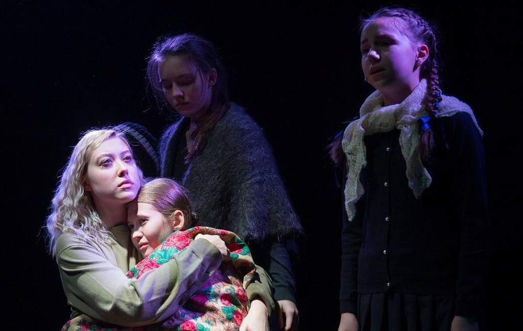 Наш 9 «Б» (Театр на Малой Ордынке). Изображение 3