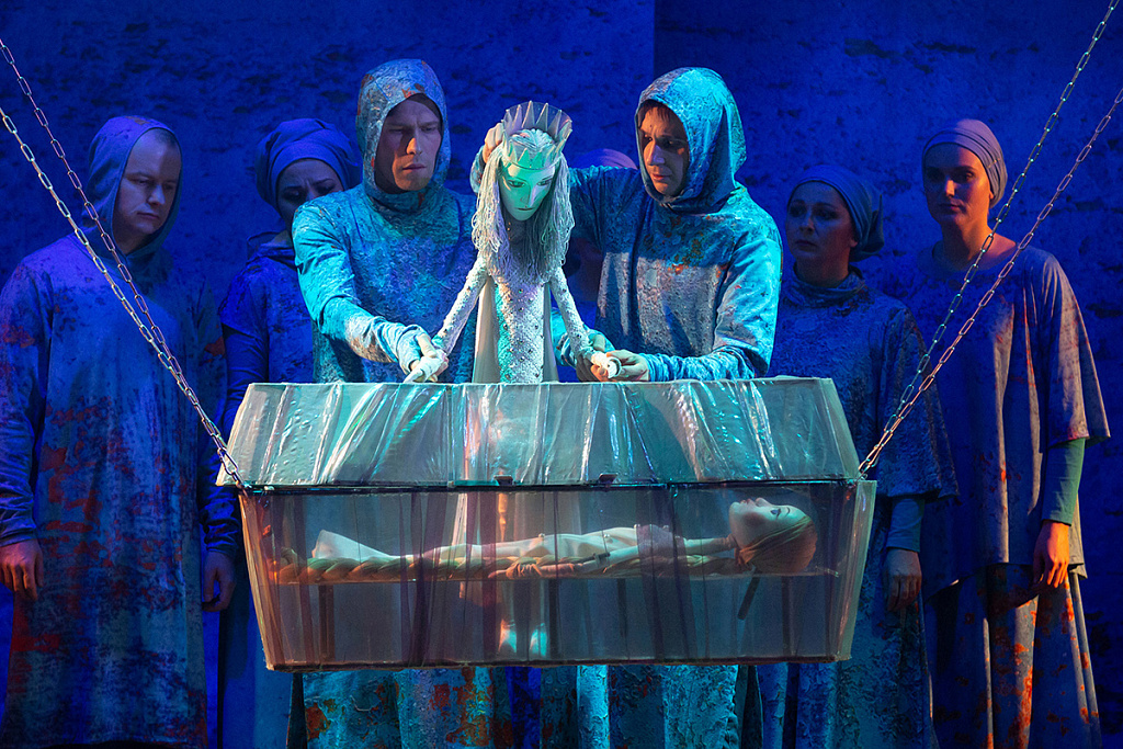 Сказка о мёртвой царевне и о семи богатырях (Московский театр кукол). Изображение 3