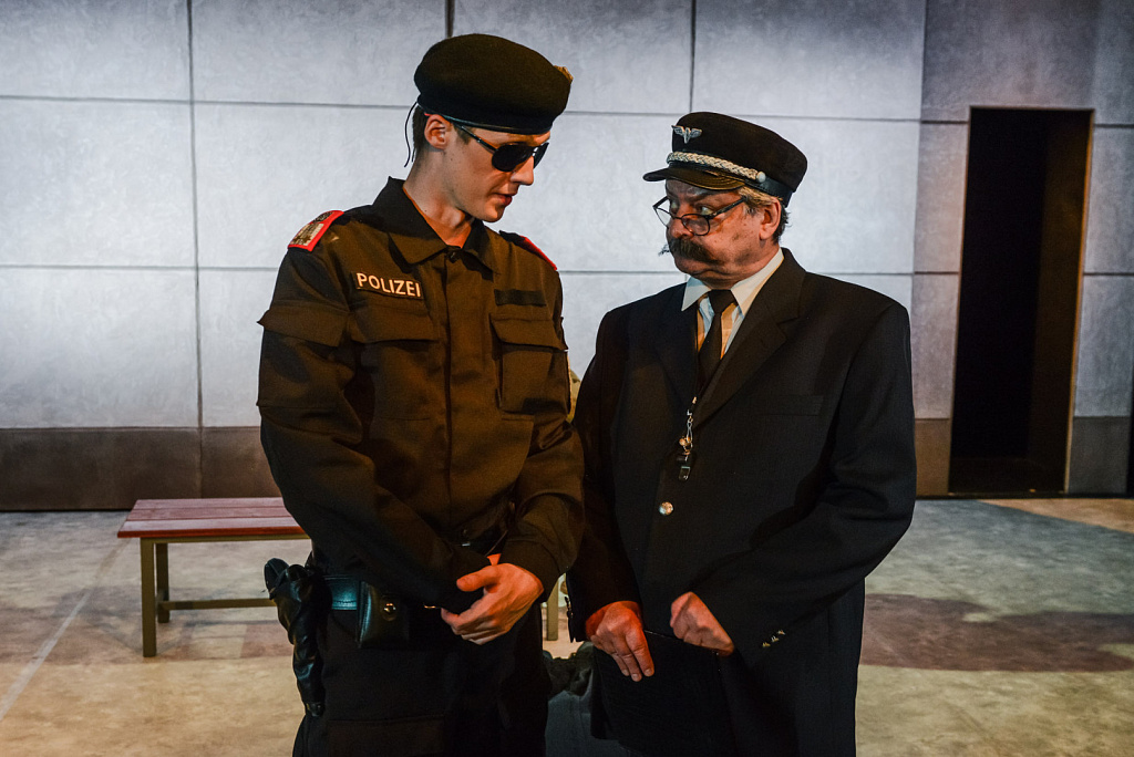 Маленький человек. Изображение 9