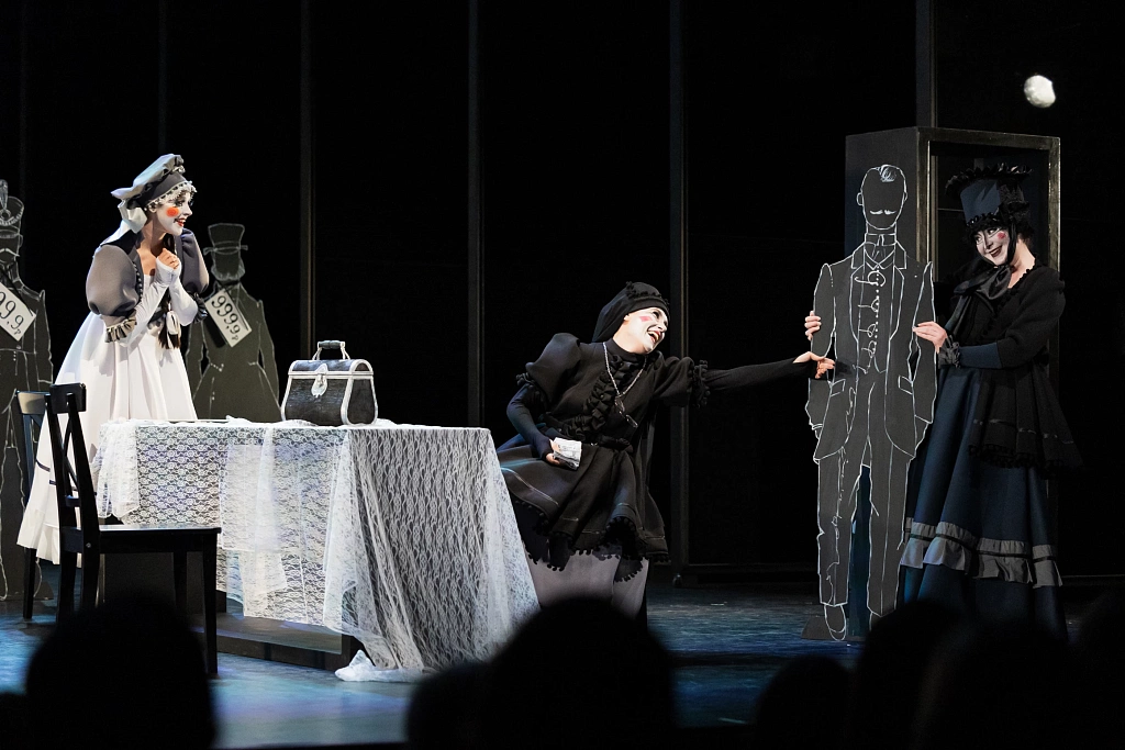 ЖЕНИТЬБА (Театр Сатиры). Изображение 3