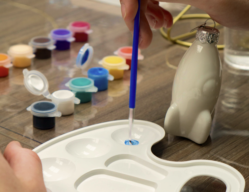 Мастер-классы на Фабрике елочной игрушки "Коломеев". Изображение 6