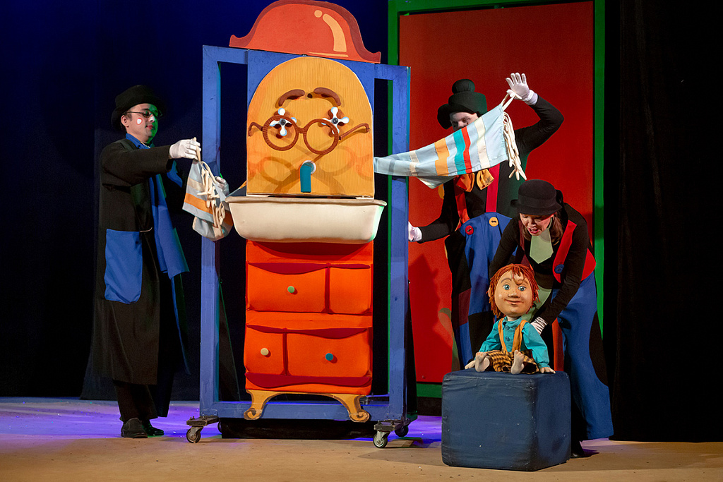 Знаменитый Мойдодыр (Московский театр кукол). Изображение 2