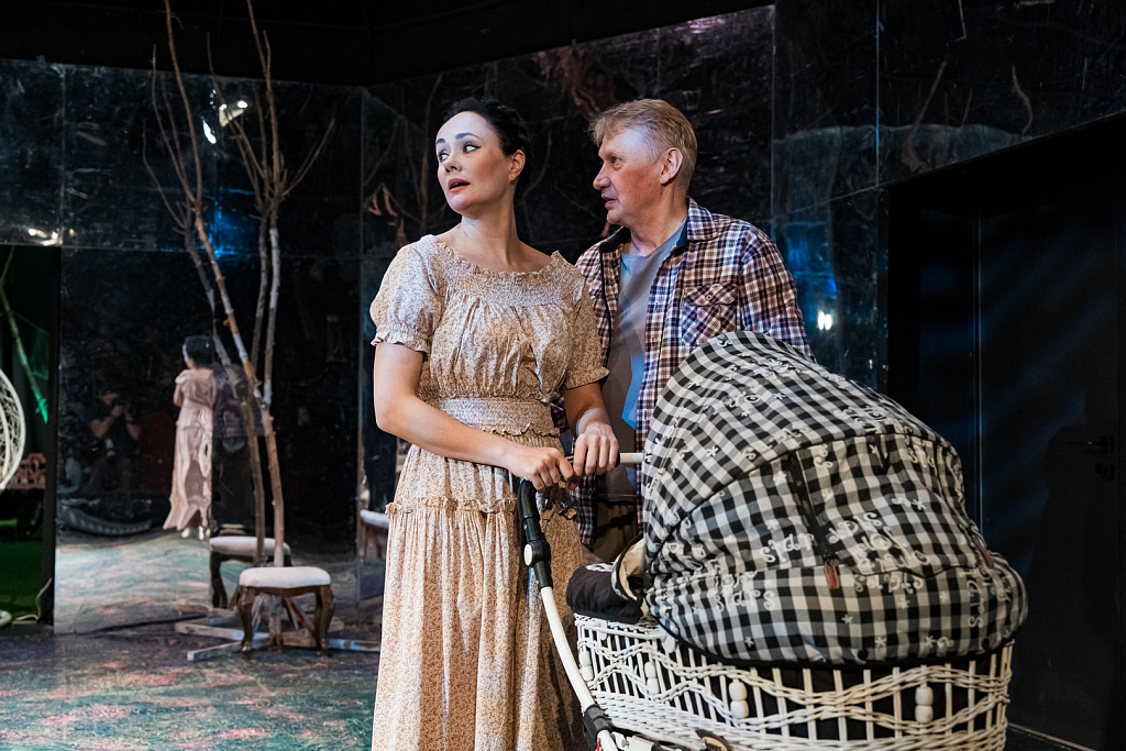 Отцы и дети (театр Иллюзии). Изображение 9