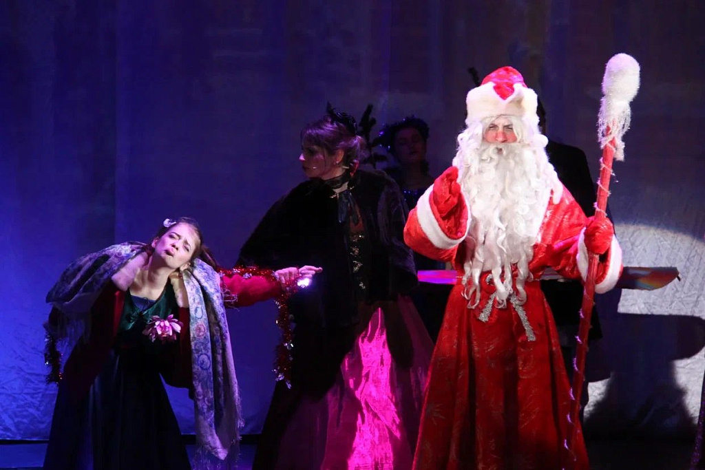 Дед Мороз и 12 месяцев (Театр п/р В. Спесивцева). Изображение 3