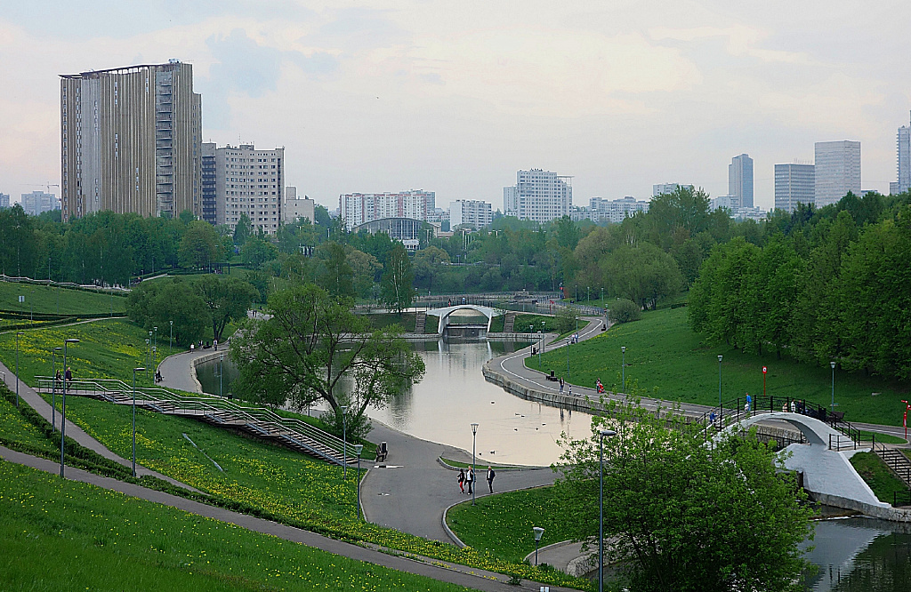 Парк Олимпийской деревни. Изображение 2